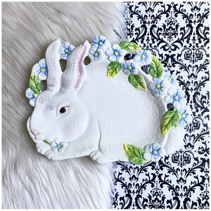 VINTAGE Nantucket : ceramic bunny rabbit floral dish spring summer serving tray